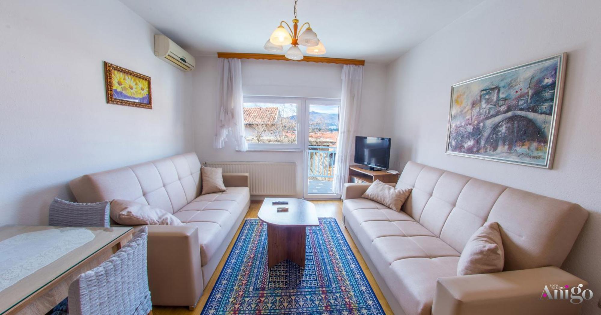 Apartment Ado Mostar Exteriör bild