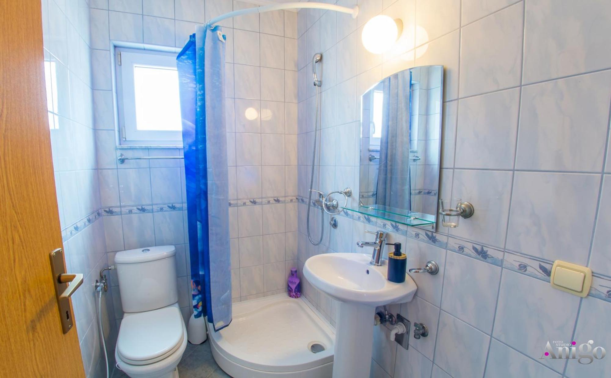 Apartment Ado Mostar Exteriör bild