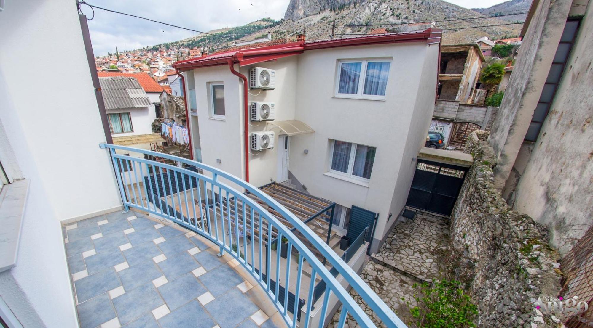 Apartment Ado Mostar Exteriör bild
