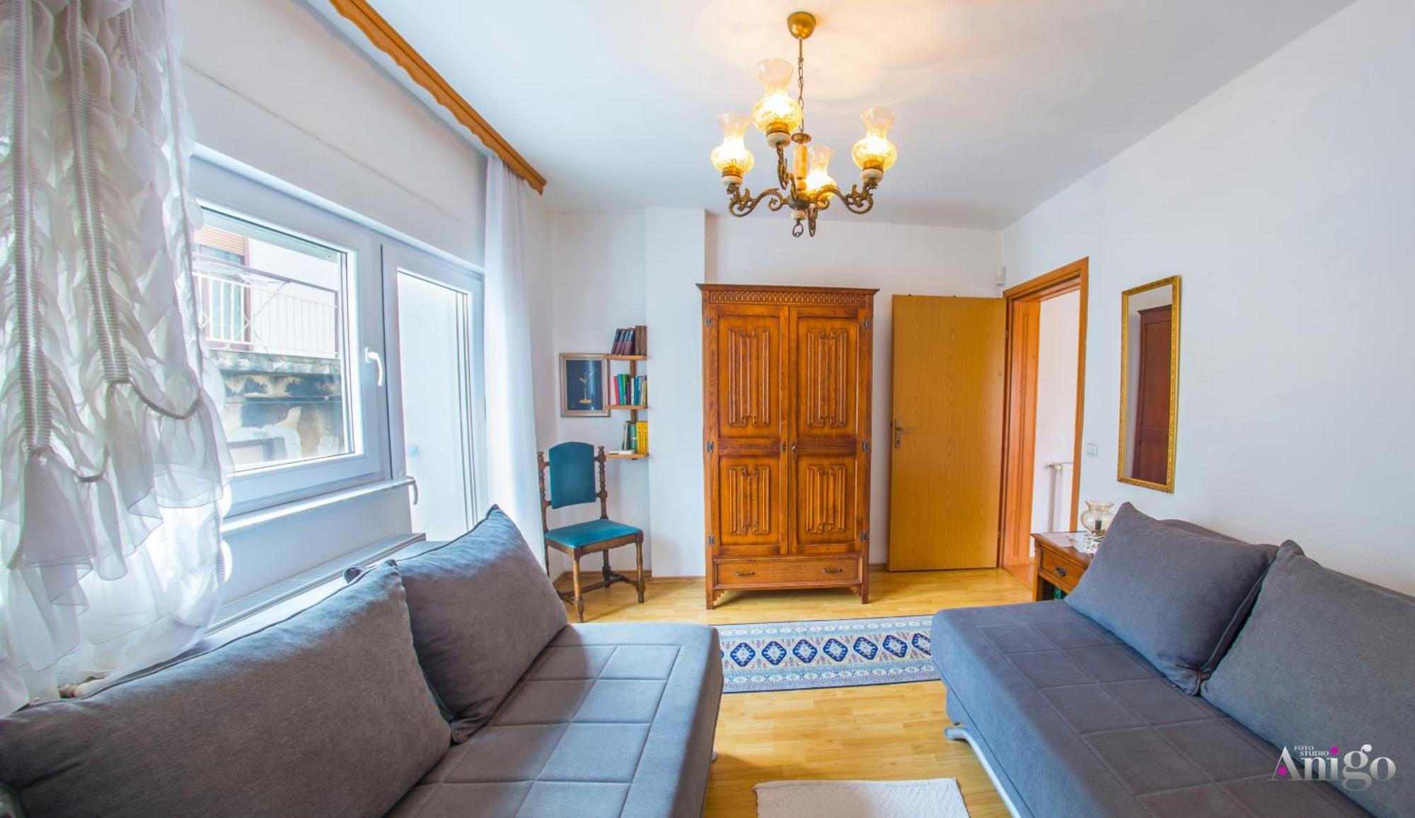 Apartment Ado Mostar Exteriör bild